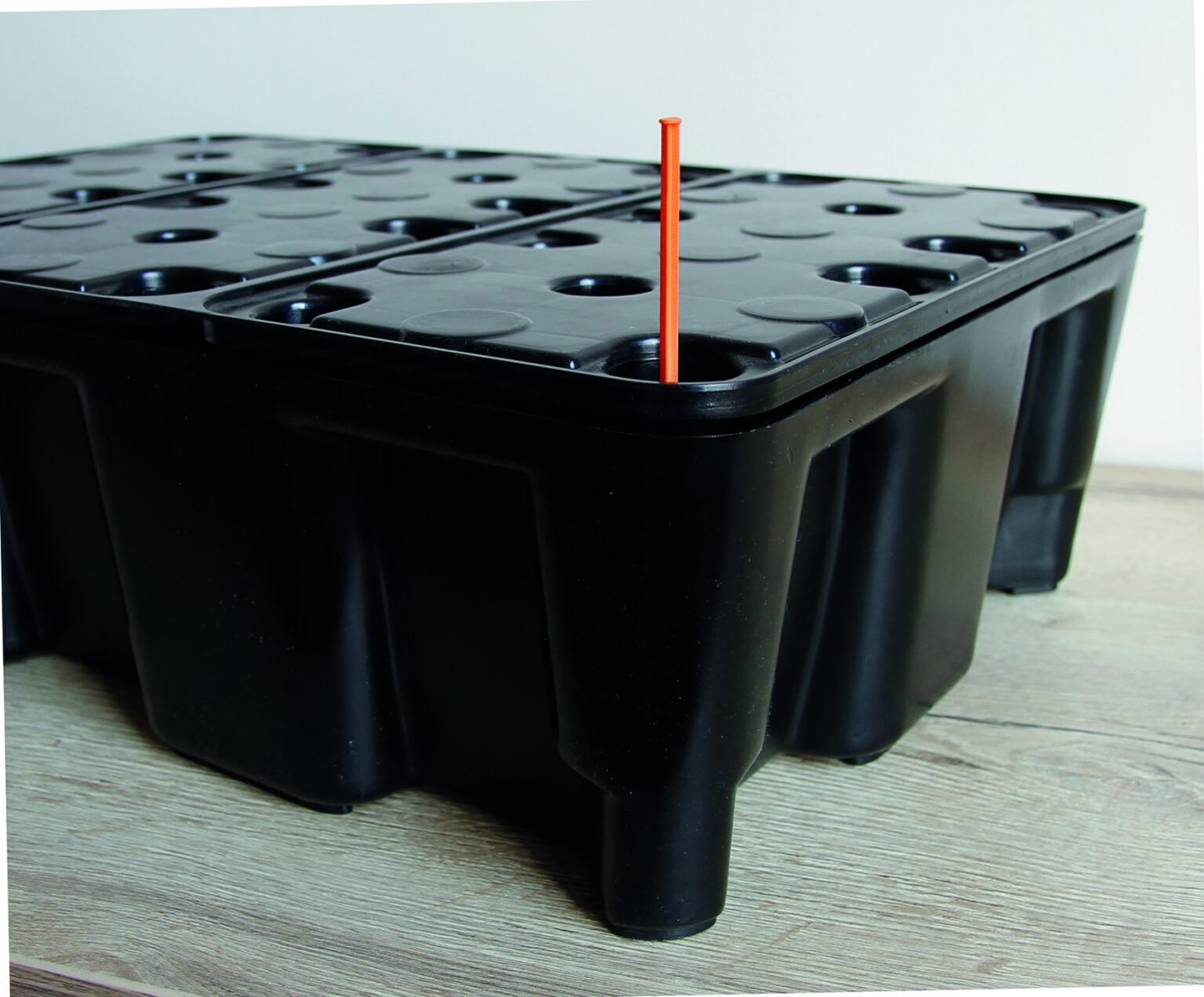 PE sump paleta 25 HD RG s PE rešetkom 60 x 40 x 18 cm - Image 3